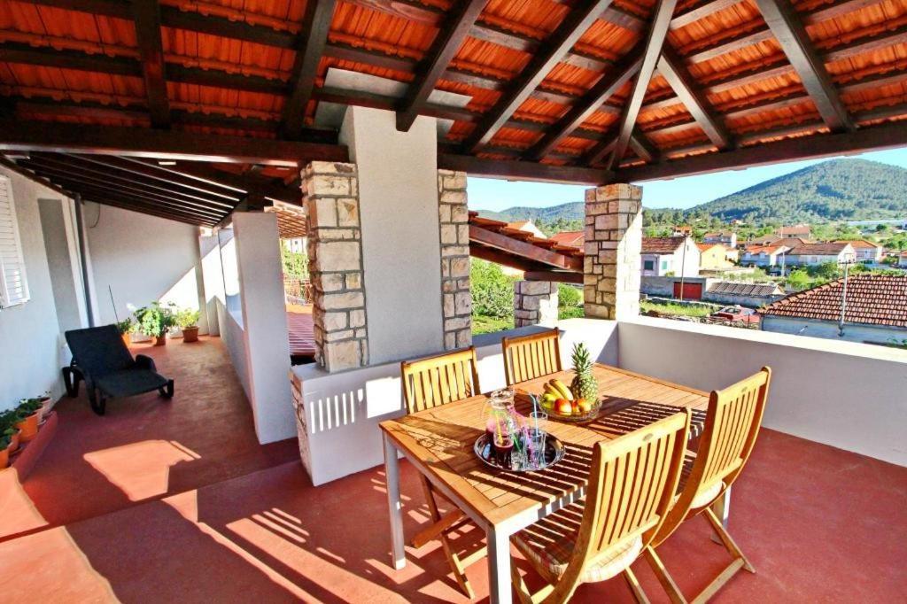 Apartment Lucija Vela Luka Buitenkant foto