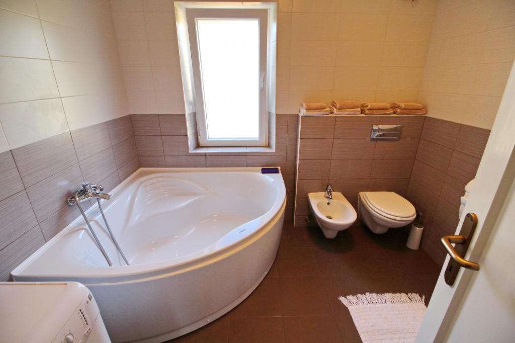 Apartment Lucija Vela Luka Buitenkant foto