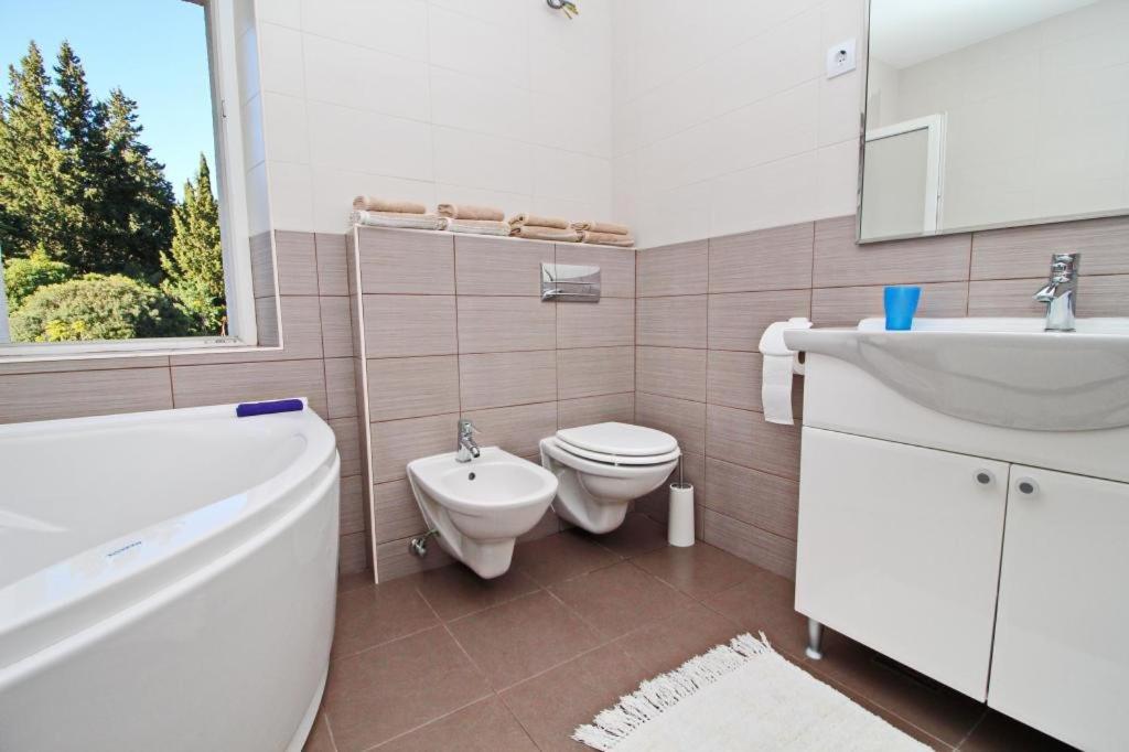 Apartment Lucija Vela Luka Buitenkant foto
