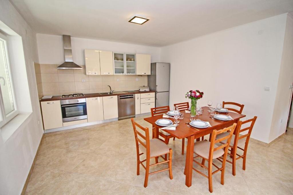 Apartment Lucija Vela Luka Buitenkant foto